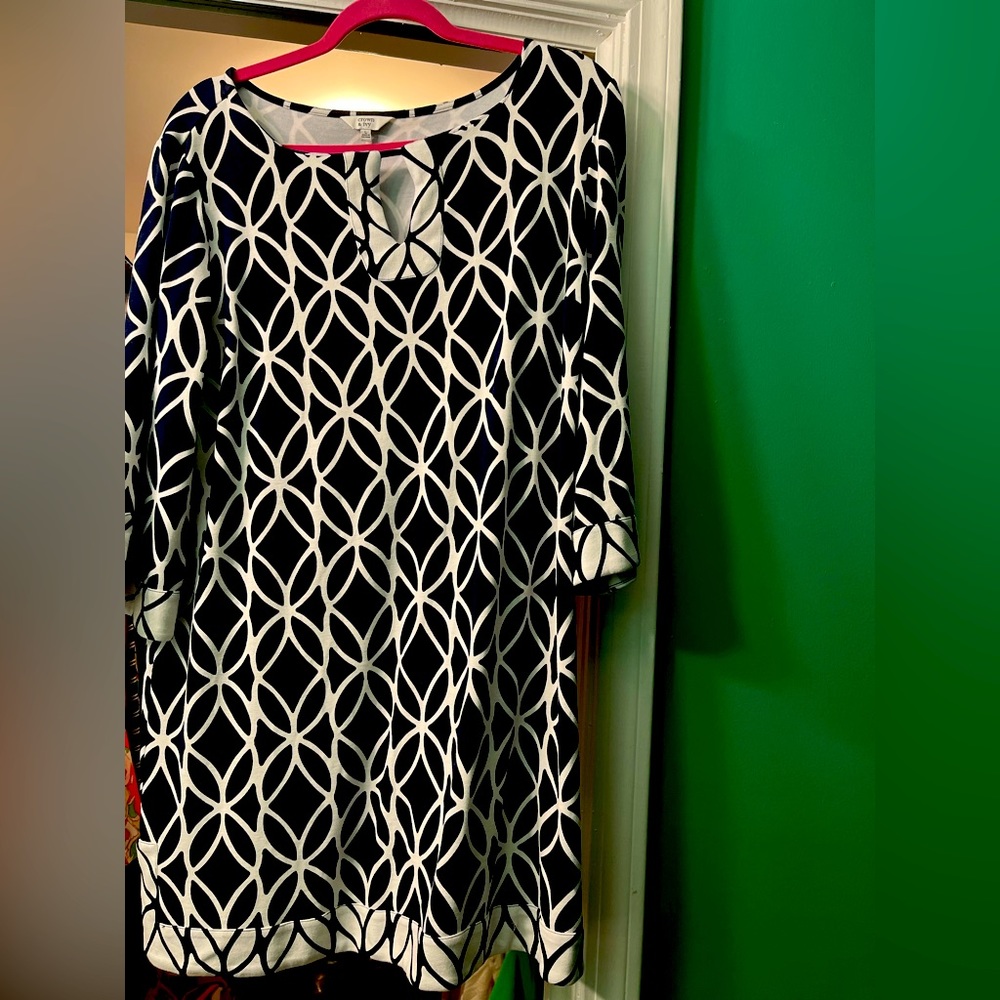 Comfortable navy blue and white geometric dress by Crown and Ivy.